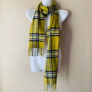 100% Cashmere Made In Scotland Plaid Preppy Academia Scarf